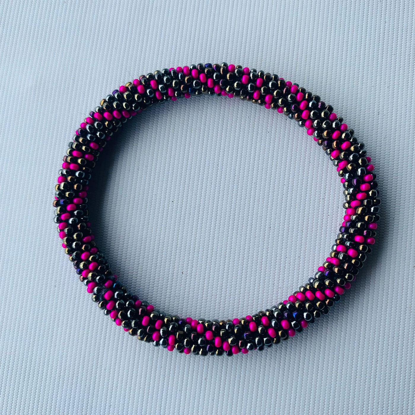 Modelo Black & Pink